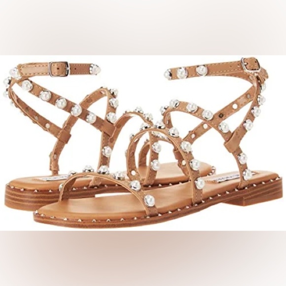 Steve Madden Women's Travel Flat Sanda